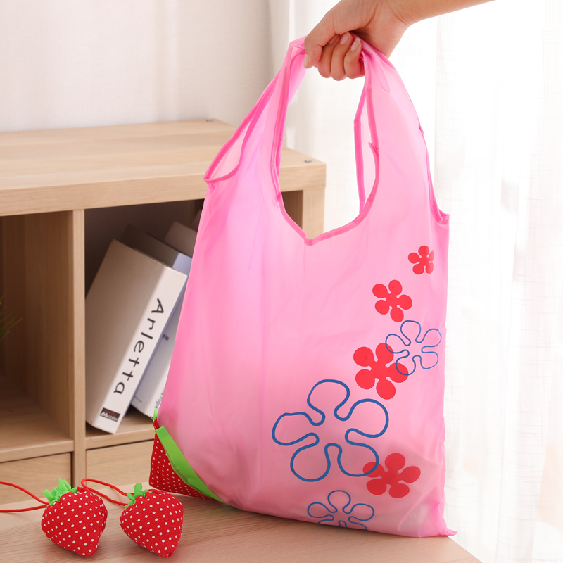Creative cute strawberry bag handbag female portable supermarket shopping bag environmentally friendly folding beam pock